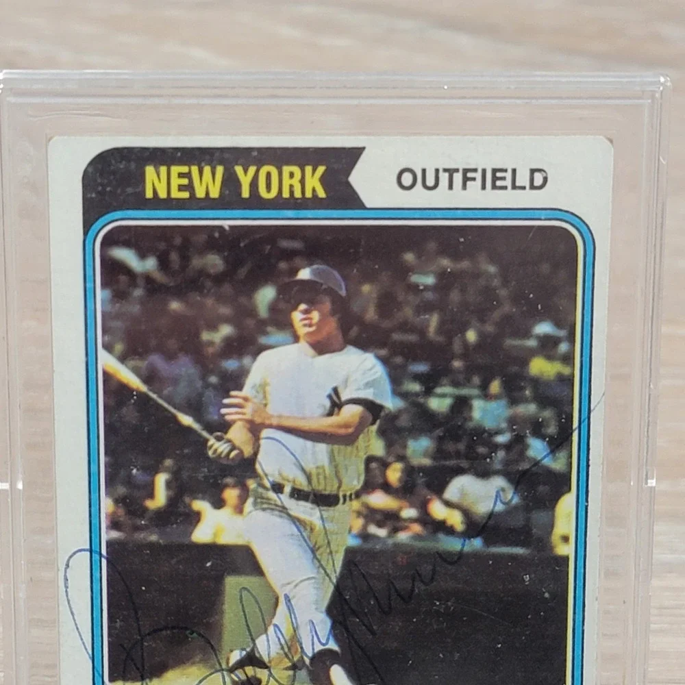 1974 Topps Bobby Murcer 90 New York Yankees Signed Baseball Card Outfield MLB